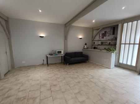Maison à vendre - 4 pièces - 155,50 m2 - Jarnac - 16 - POITOU-CHARENTES