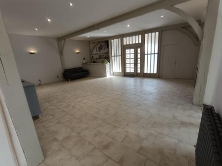 Maison à vendre - 4 pièces - 155,50 m2 - Jarnac - 16 - POITOU-CHARENTES