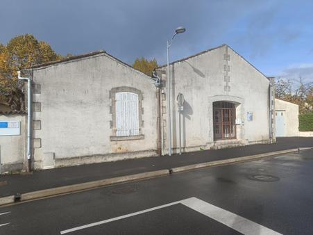 Maison à vendre - 4 pièces - 155,50 m2 - Jarnac - 16 - POITOU-CHARENTES