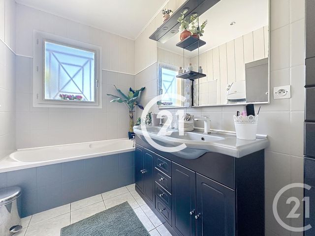 Maison &agrave; vendre - 5 pi&egrave;ces - 132 m2 - Cognac - 16 - POITOU-CHARENTES