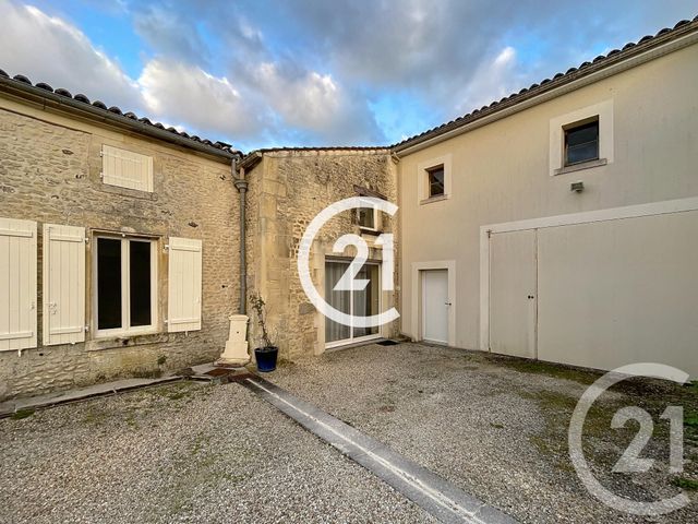 Maison &agrave; vendre - 4 pi&egrave;ces - 135 m2 - Cherac - 17 - POITOU-CHARENTES
