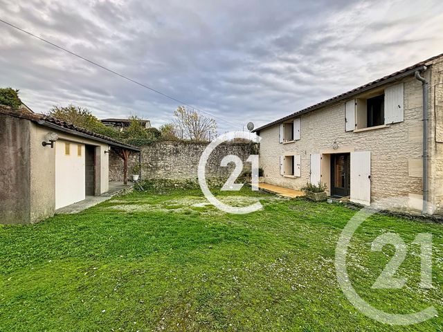 Maison à vendre - 5 pièces - 100 m2 - Salles D Angles - 16 - POITOU-CHARENTES