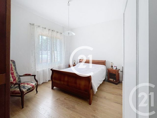 Maison &agrave; vendre - 4 pi&egrave;ces - 109 m2 - Cherves Richemont - 16 - POITOU-CHARENTES