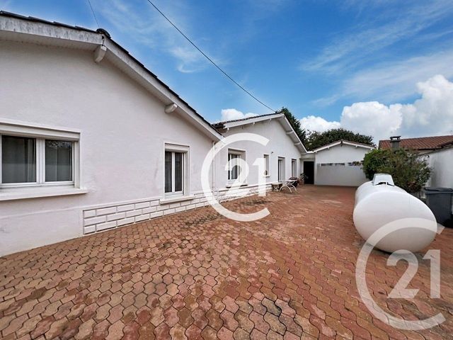 Maison à vendre CHERVES RICHEMONT