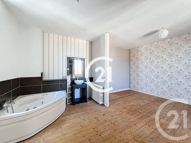 Maison &agrave; vendre - 6 pi&egrave;ces - 200 m2 - Cognac - 16 - POITOU-CHARENTES