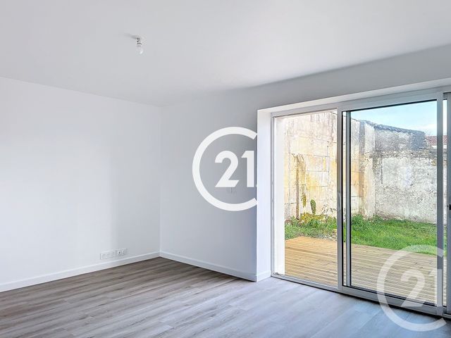 Maison &agrave; vendre - 4 pi&egrave;ces - 97 m2 - Cognac - 16 - POITOU-CHARENTES