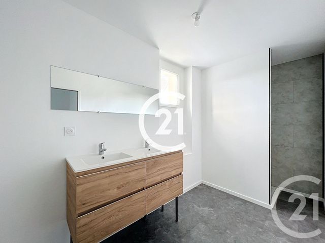 Maison &agrave; vendre - 4 pi&egrave;ces - 97 m2 - Cognac - 16 - POITOU-CHARENTES