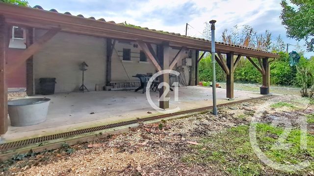 Maison &agrave; vendre - 4 pi&egrave;ces - 119 m2 - Chateaubernard - 16 - POITOU-CHARENTES