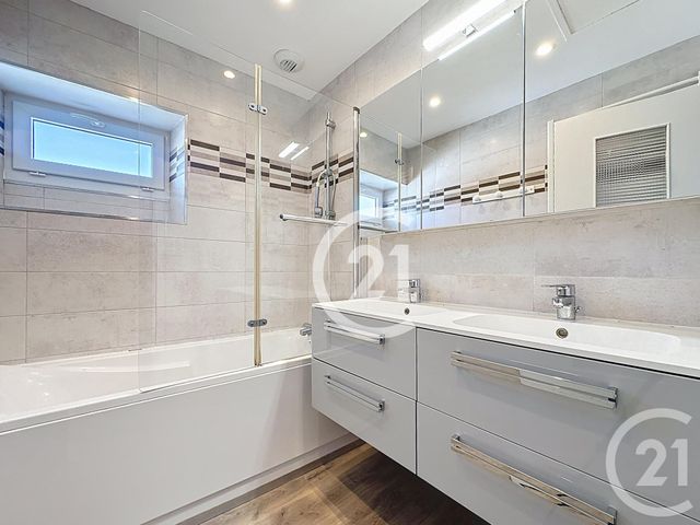 Maison &agrave; vendre - 4 pi&egrave;ces - 108 m2 - Javrezac - 16 - POITOU-CHARENTES