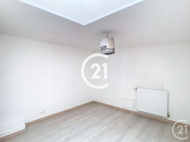 Maison &agrave; vendre - 5 pi&egrave;ces - 110 m2 - Chateaubernard - 16 - POITOU-CHARENTES