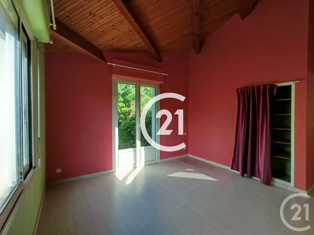 Maison &agrave; vendre - 6 pi&egrave;ces - 188 m2 - Boutiers St Trojan - 16 - POITOU-CHARENTES