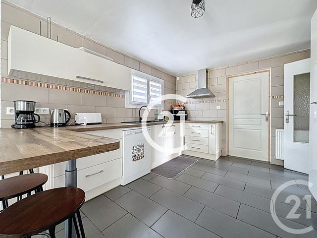 Maison &agrave; vendre - 6 pi&egrave;ces - 174 m2 - Chateaubernard - 16 - POITOU-CHARENTES