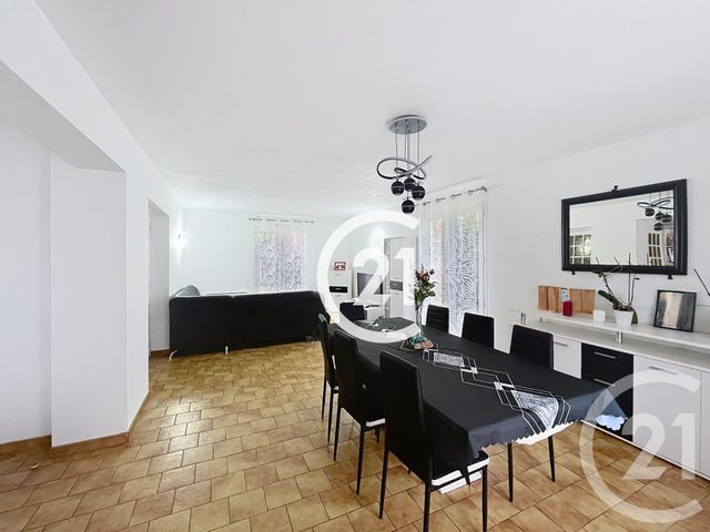 Maison &agrave; vendre - 8 pi&egrave;ces - 185 m2 - Louzac St Andre - 16 - POITOU-CHARENTES