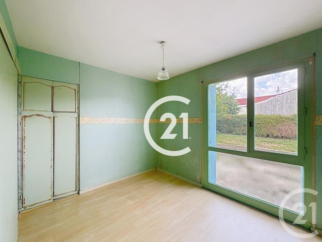 Maison &agrave; vendre - 5 pi&egrave;ces - 82 m2 - Cherves Richemont - 16 - POITOU-CHARENTES