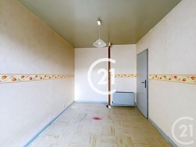 Maison &agrave; vendre - 5 pi&egrave;ces - 82 m2 - Cherves Richemont - 16 - POITOU-CHARENTES