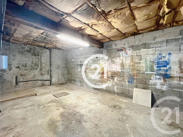 Maison &agrave; louer - 5 pi&egrave;ces - 89 m2 - Boutiers St Trojan - 16 - POITOU-CHARENTES