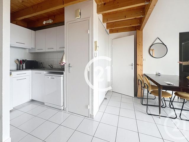 Appartement F2 à louer - 3 pièces - 60,10 m2 - Cognac - 16 - POITOU-CHARENTES