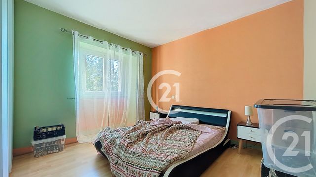 Maison à vendre - 4 pièces - 85 m2 - Merpins - 16 - POITOU-CHARENTES