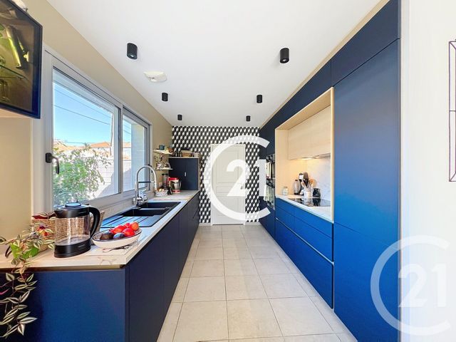 Maison &agrave; vendre - 6 pi&egrave;ces - 140 m2 - Cognac - 16 - POITOU-CHARENTES