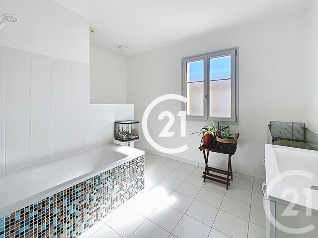 Maison &agrave; vendre - 6 pi&egrave;ces - 140 m2 - Cognac - 16 - POITOU-CHARENTES