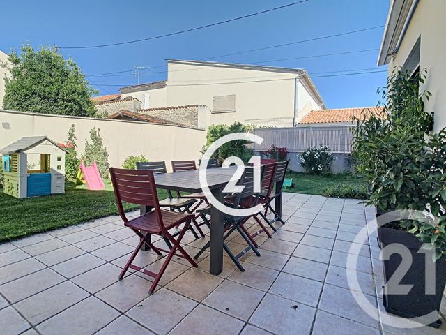 Maison &agrave; vendre - 6 pi&egrave;ces - 140 m2 - Cognac - 16 - POITOU-CHARENTES