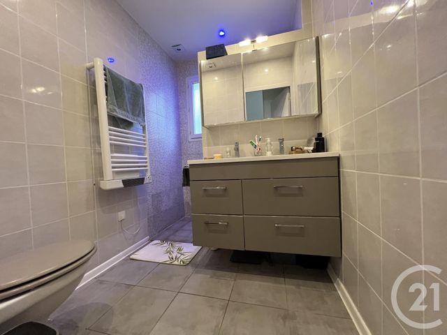 Maison &agrave; louer - 4 pi&egrave;ces - 90 m2 - Ars - 16 - POITOU-CHARENTES