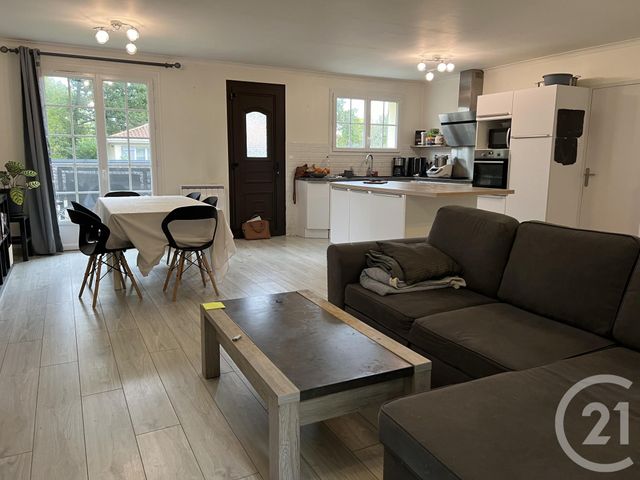 Maison &agrave; louer - 4 pi&egrave;ces - 90 m2 - Ars - 16 - POITOU-CHARENTES