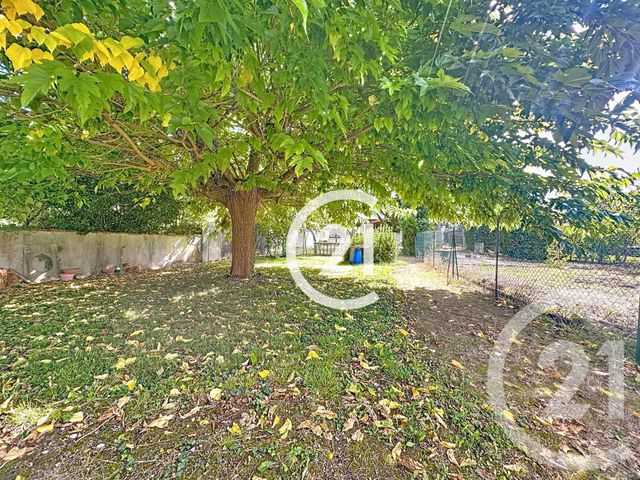 Maison à vendre - 5 pièces - 144,50 m2 - St Laurent De Cognac - 16 - POITOU-CHARENTES