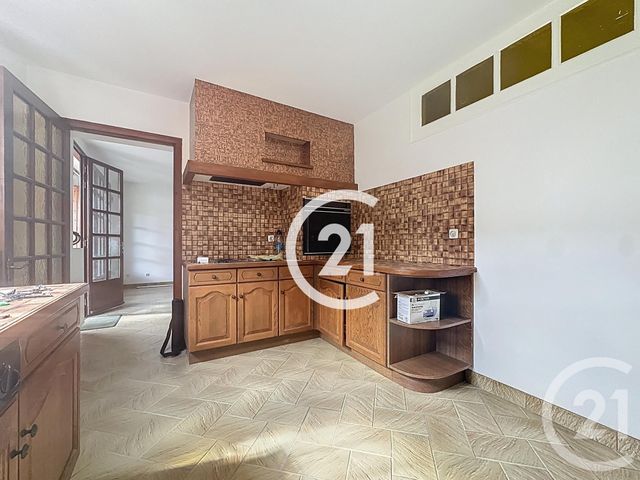 Maison à vendre - 5 pièces - 144,50 m2 - St Laurent De Cognac - 16 - POITOU-CHARENTES