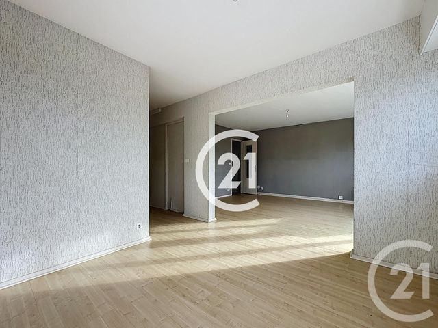 Appartement T4 &agrave; vendre - 4 pi&egrave;ces - 84,50 m2 - Cognac - 16 - POITOU-CHARENTES