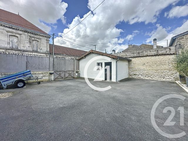 Maison &agrave; vendre - 6 pi&egrave;ces - 166 m2 - Cognac - 16 - POITOU-CHARENTES
