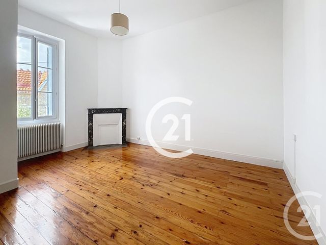 Maison à louer - 4 pièces - 78 m2 - Cognac - 16 - POITOU-CHARENTES