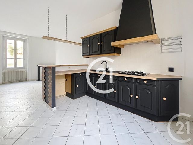 Maison à louer - 4 pièces - 78 m2 - Cognac - 16 - POITOU-CHARENTES