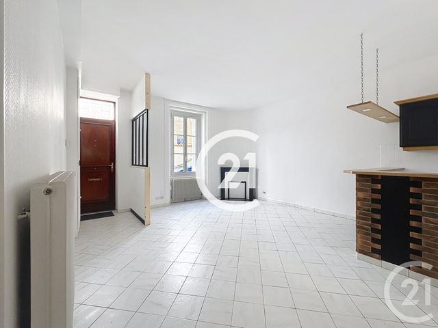 Maison à louer - 4 pièces - 78 m2 - Cognac - 16 - POITOU-CHARENTES