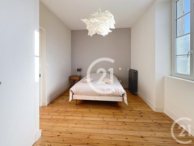 Maison à louer - 5 pièces - 143 m2 - Cognac - 16 - POITOU-CHARENTES