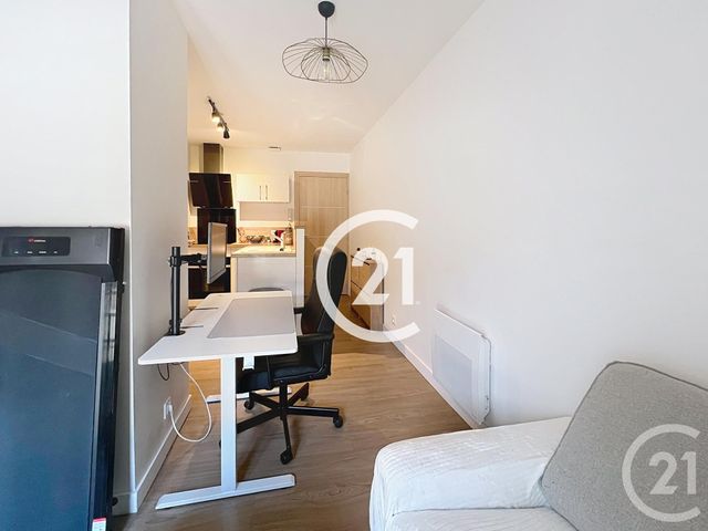 Appartement F2 &agrave; louer - 2 pi&egrave;ces - 30 m2 - Cognac - 16 - POITOU-CHARENTES