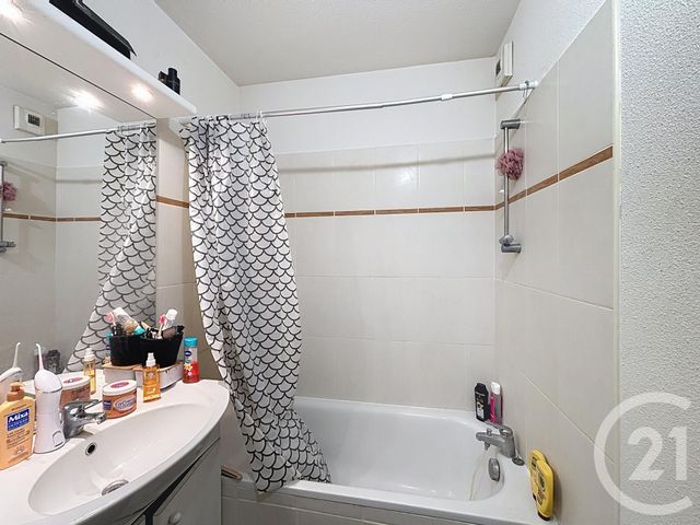 Appartement F2 &agrave; vendre - 2 pi&egrave;ces - 37 m2 - Cognac - 16 - POITOU-CHARENTES