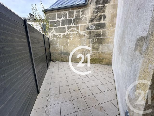 Maison &agrave; louer - 4 pi&egrave;ces - 94 m2 - Cognac - 16 - POITOU-CHARENTES