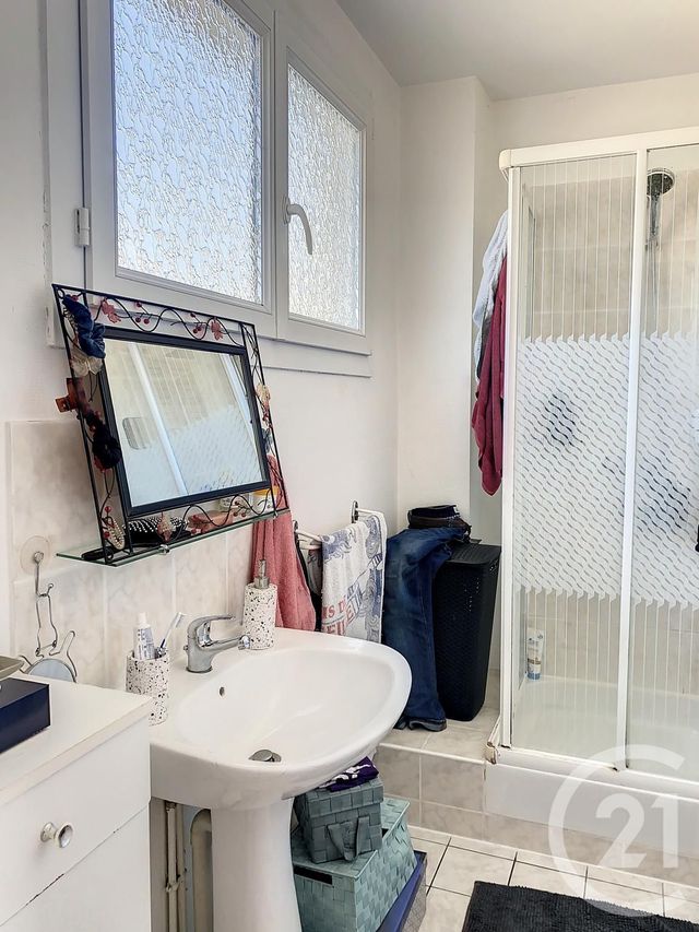 Maison &agrave; louer - 3 pi&egrave;ces - 63 m2 - Cognac - 16 - POITOU-CHARENTES