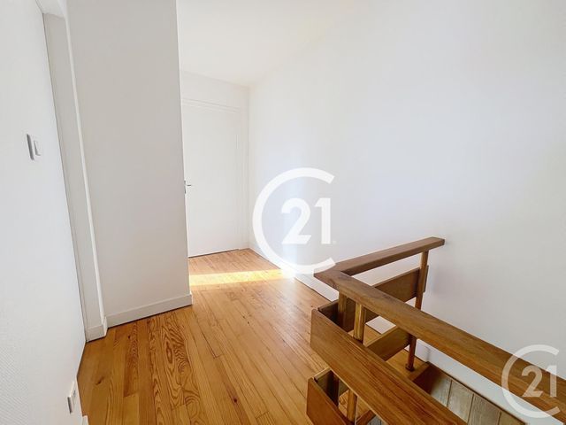 Maison &agrave; louer - 3 pi&egrave;ces - 99 m2 - Cognac - 16 - POITOU-CHARENTES