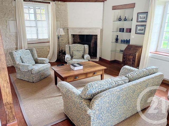 Maison &agrave; louer - 5 pi&egrave;ces - 166 m2 - St Laurent De Cognac - 16 - POITOU-CHARENTES