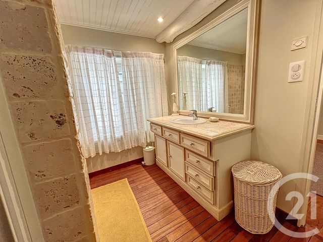 Maison &agrave; louer - 5 pi&egrave;ces - 166 m2 - St Laurent De Cognac - 16 - POITOU-CHARENTES