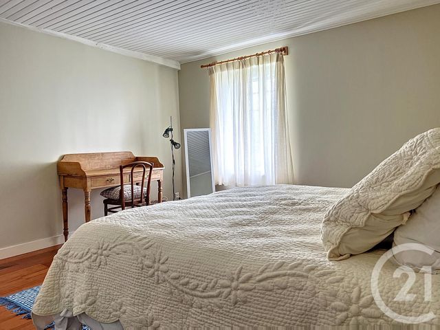 Maison &agrave; louer - 5 pi&egrave;ces - 166 m2 - St Laurent De Cognac - 16 - POITOU-CHARENTES