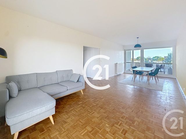 Appartement F3 &agrave; louer - 3 pi&egrave;ces - 75 m2 - Cognac - 16 - POITOU-CHARENTES