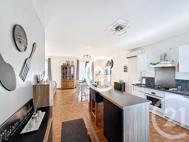 Maison &agrave; vendre - 4 pi&egrave;ces - 73 m2 - Chateaubernard - 16 - POITOU-CHARENTES