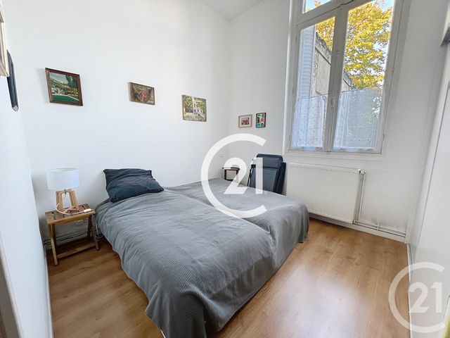 Appartement F3 &agrave; louer - 3 pi&egrave;ces - 109 m2 - Cognac - 16 - POITOU-CHARENTES