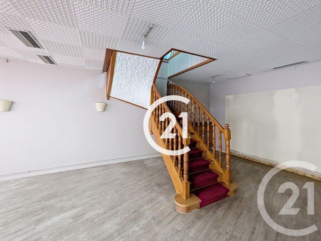 Maison &agrave; vendre - 4 pi&egrave;ces - 250 m2 - Cognac - 16 - POITOU-CHARENTES