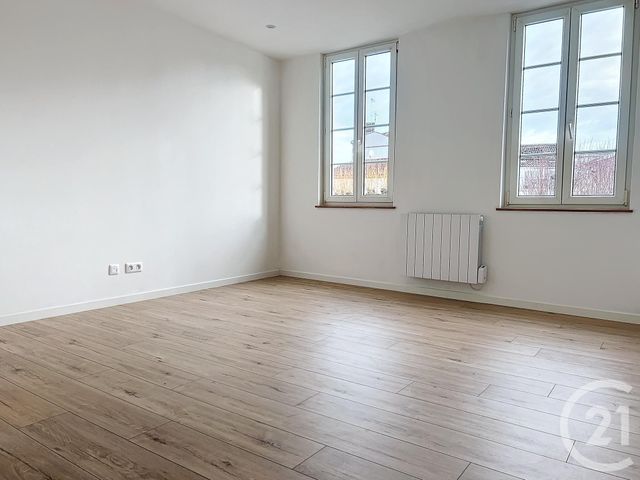 Maison &agrave; louer - 3 pi&egrave;ces - 64,60 m2 - Cognac - 16 - POITOU-CHARENTES