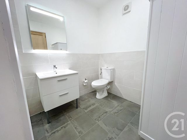 Maison &agrave; louer - 3 pi&egrave;ces - 64,60 m2 - Cognac - 16 - POITOU-CHARENTES