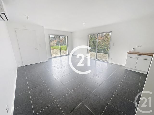 Maison &agrave; louer - 4 pi&egrave;ces - 90 m2 - St Fort Sur Le Ne - 16 - POITOU-CHARENTES